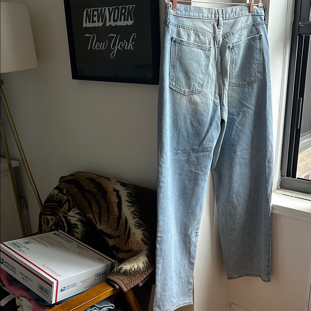 Universal Thread 90's Baggy Blue Straight Leg Denim - Picture 5 of 5